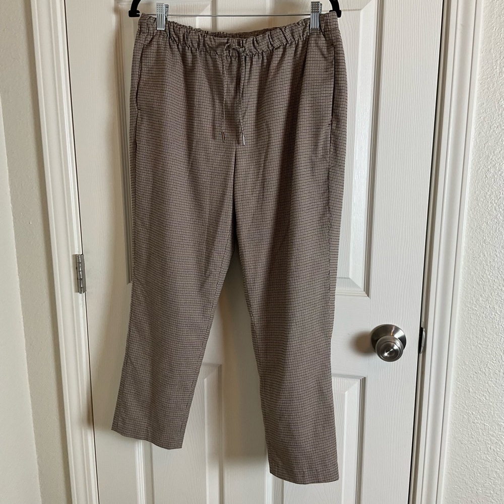 Nicole Miller Women's Brown Plaid Ankle Pants - Size 8 (NWOT) - Picture 3 of 10